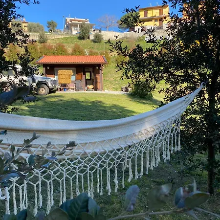Feriehus La Casa Gialla Usigliano